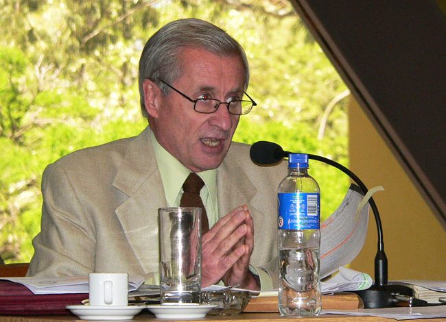Romero-Oneto-1