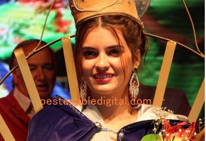 reina-fiesta-ganaderia-copia