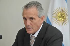 tierno-ministro1
