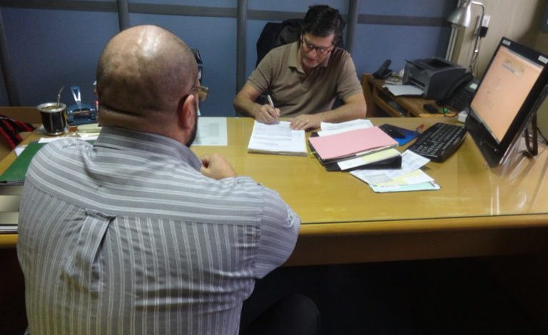 firma-colegio-25-de-mayo-768x576