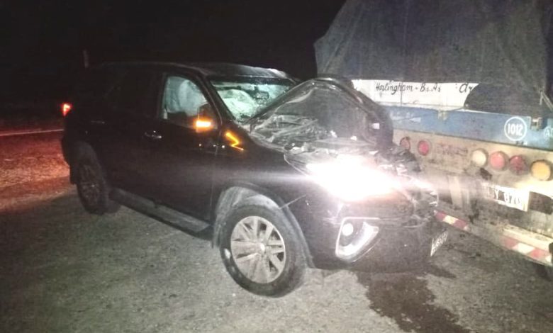 Ruta 20. Otro accidente: se durmió y chocó a un camión