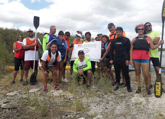 Casa de Piedra: remaron en defensa del río Colorado