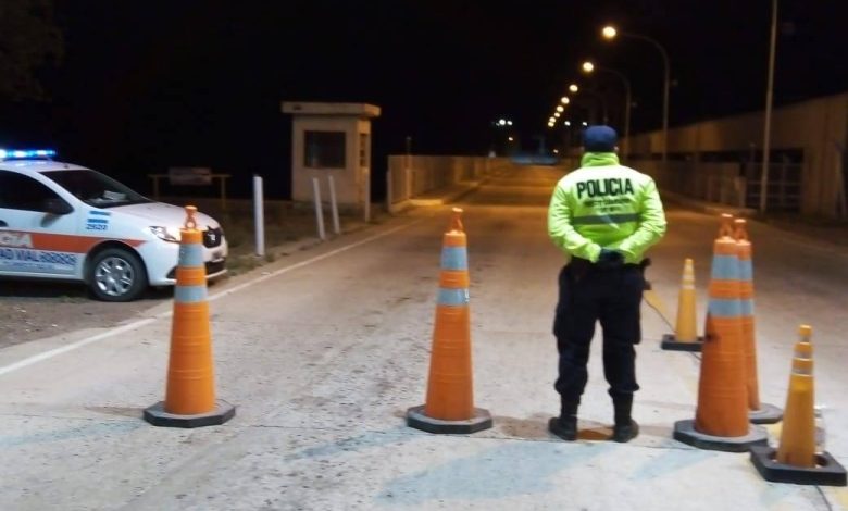25 de Mayo-Fuertes controles en puestos camineros y Casa de Piedra