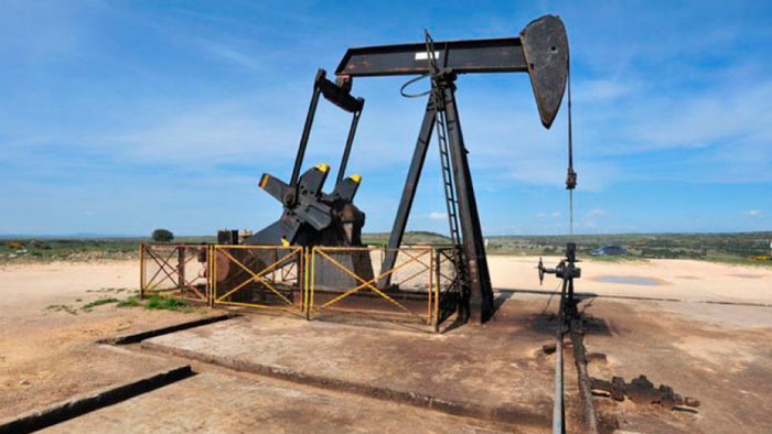 Hay acuerdo para los 25.000 petroleros que están en su casa