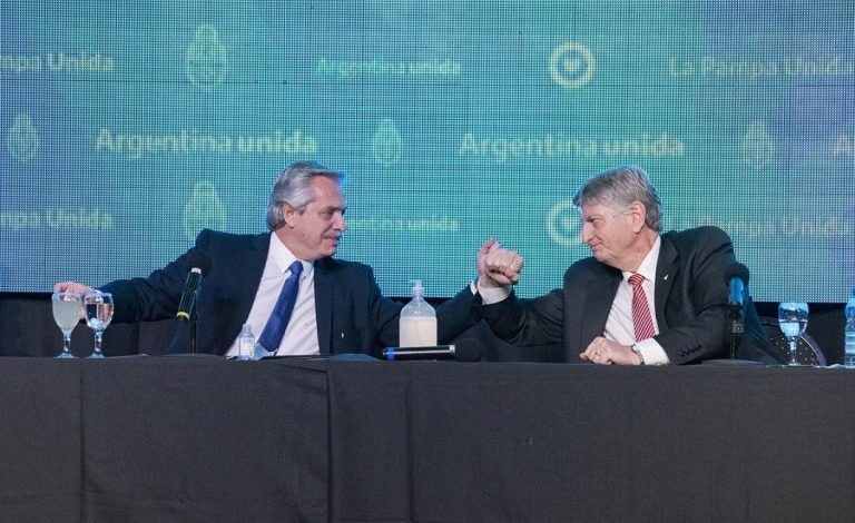 Alberto Fernández en La Pampa. No a Portezuelo y fin a la barrera sanitaria?