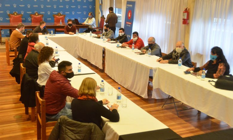 El gobierno ofreció un 12% de aumento a estatales