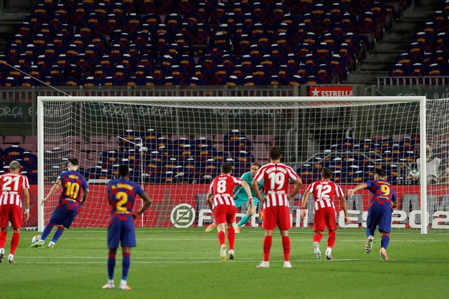 Messi hace historia: gritó el gol 700