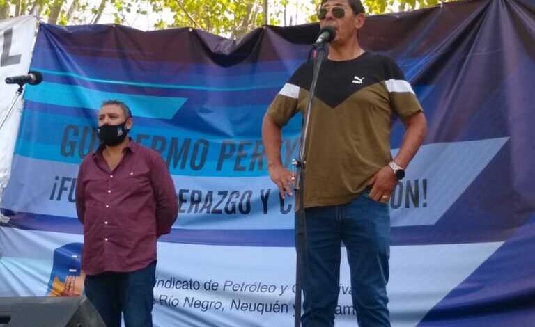 Tras un diálogo fallido, los petroleros evalúan ir al paro