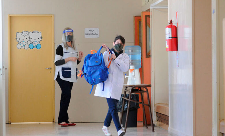 Utelpa insiste con la suspensión de clases presenciales