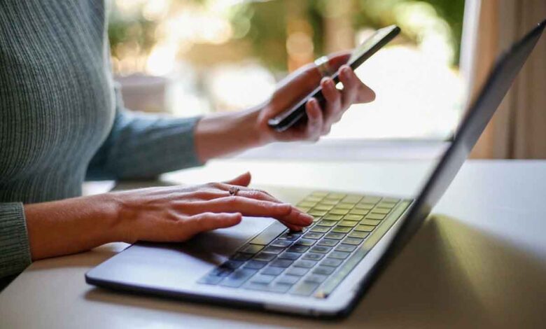 El Gobierno autorizó una suba retroactiva a julio en los precios de internet, telefonía y cable