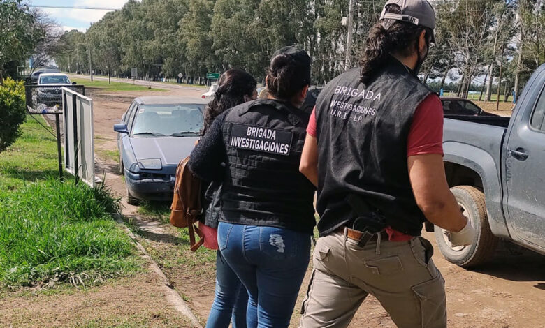 La pareja del policía envenenado fue acusada de tentativa de homicidio y quedó bajo arresto domiciliario