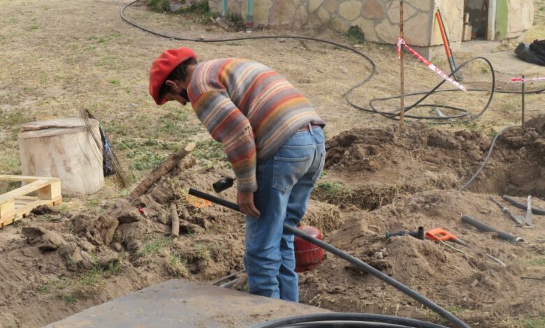 25 de Mayo-Municipio optimiza el sistema de riego en espacios verdes