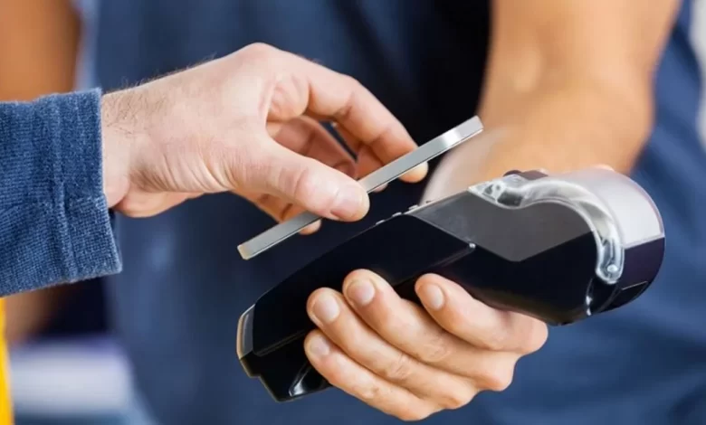 Comienza la nueva forma de pagar con códigos QR universales