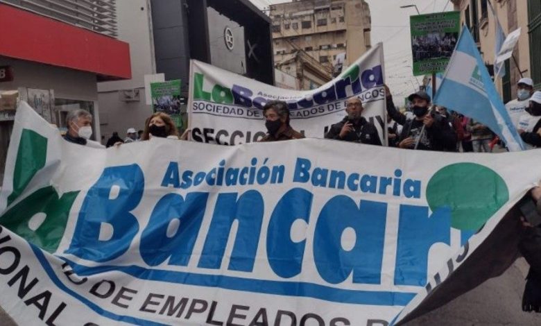 Bancarios anunciaron un paro para el próximo jueves