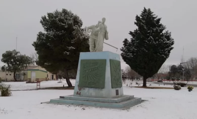 La nieve cubrió 25 de Mayo