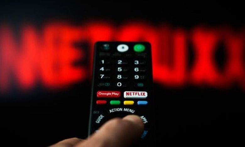 NETFLIX DISCONTINUÓ LA FUNCIÓN QUE PEDÍA UN ABONO EXTRA POR COMPARTIR LA CUENTA