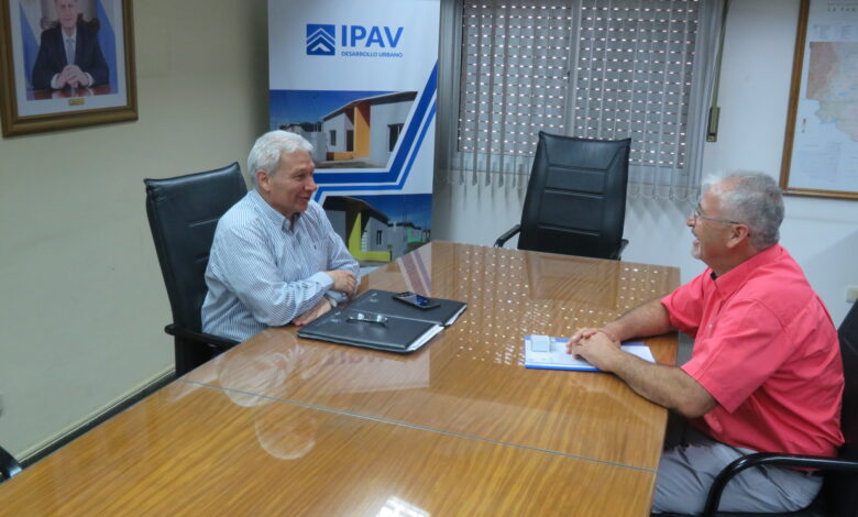 Abeldaño se reunió con Lezcano por la obra del «plan 20 viviendas»