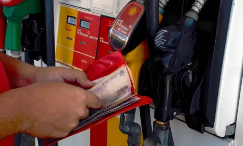 Aumento de combustibles: a cuánto se irá la nafta y gasoil en enero