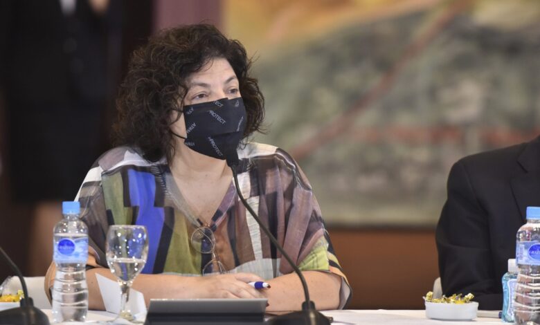 POR LA FUERTE SUBA DE CASOS DE CORONAVIRUS, EL GOBIERNO RECOMENDÓ VOLVER A USAR BARBIJO Y VACUNARSE
