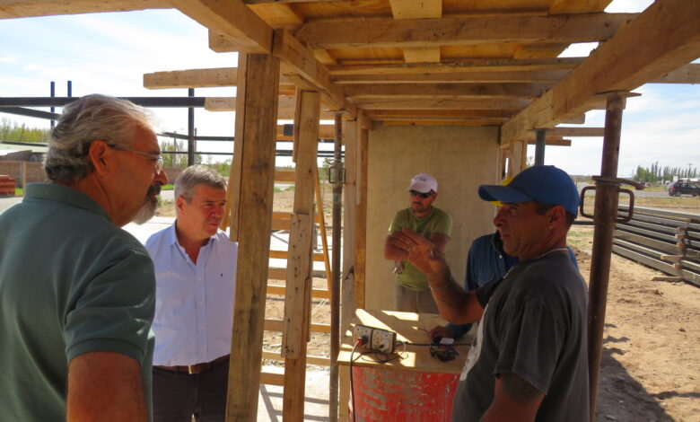 Abeldaño recorrió obras junto a representantes provinciales
