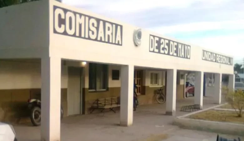 Dos detenidos por amenazar de muerte a una familia en 25 de mayo