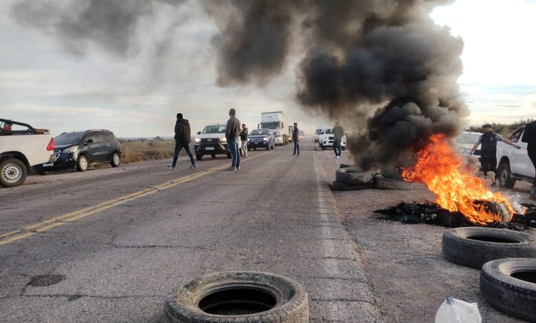 Se levantan los cortes de ruta por parte del Gremio de Petroleros