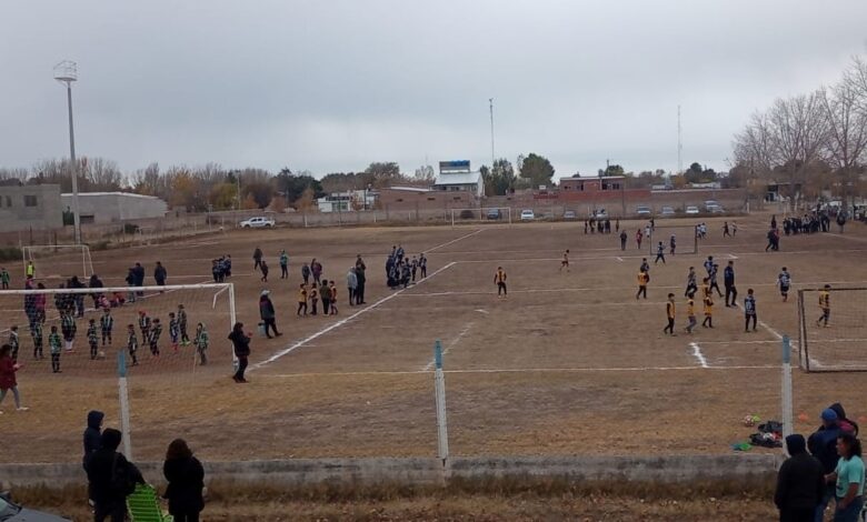 Fin de semana de encuentro en futbol infantil en Punto Unido