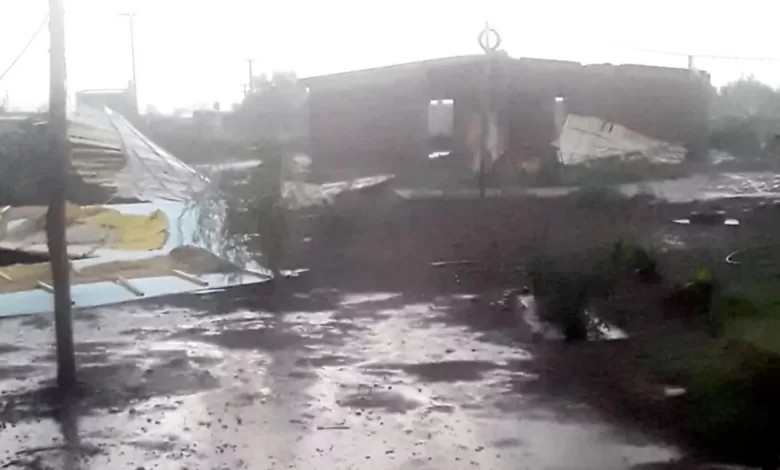 El viento azotó a 25 de Mayo