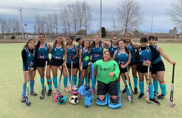 Hockey-Club Punto Unido tuvo una gran jornada de local