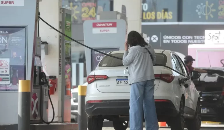 Estacioneros temen que el abastecimiento de combustibles se agrave a fin de mes