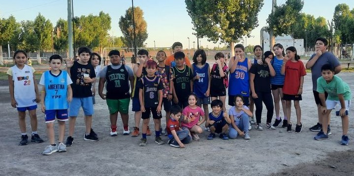 La Esc. de Basquet cerró la temporada