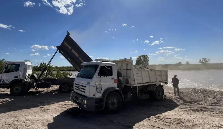 Ardohain pide que Milei declare la emergencia hídrica por la crecida del río Colorado en 25 de Mayo