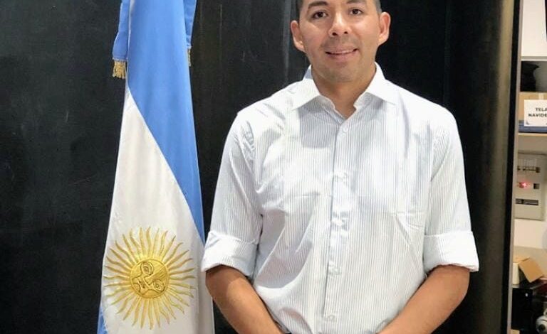 25 de Mayo-Monsalve se dirigió a los vecinos