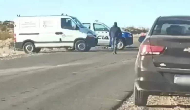 Una pampeana en grave estado por un vuelco en Neuquén
