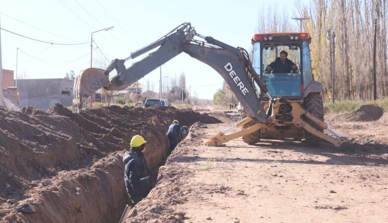 Retomarán obras de la ruta 151 y plan director cloacal de Catriel