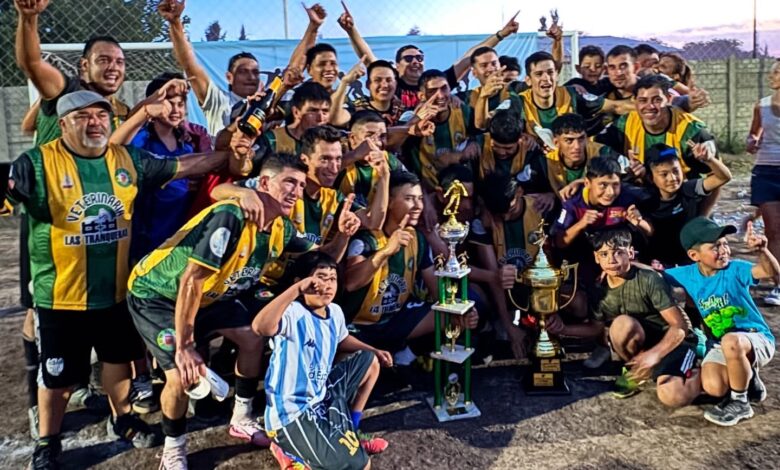 25 Viejo es el Campeón de la Liga Municipal de Futbol