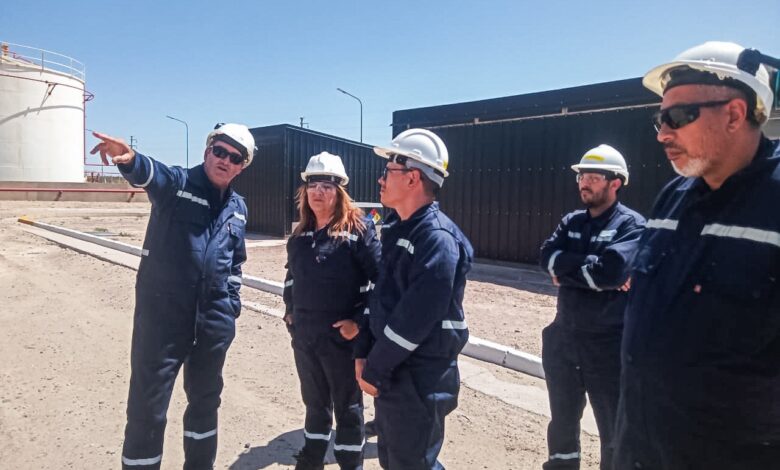 Visita institucional: la intendenta de Catriel recorrió las instalaciones de RefiPampa