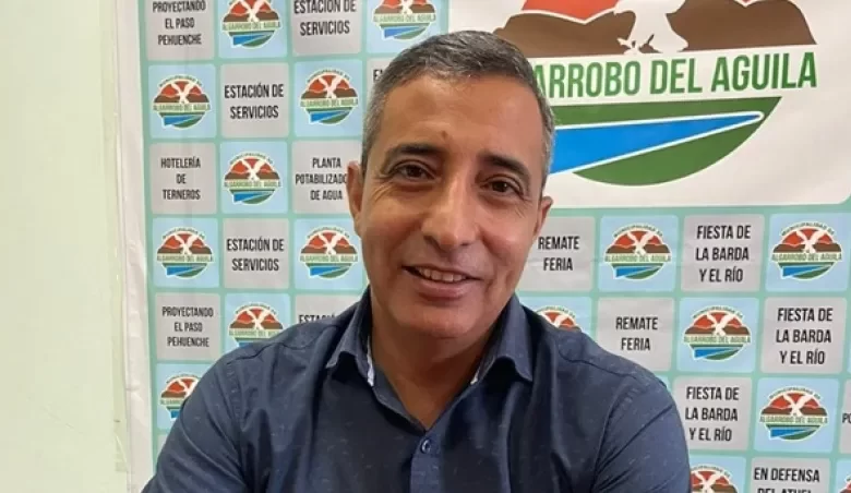 Entregan viviendas en Algarrobo del Águila