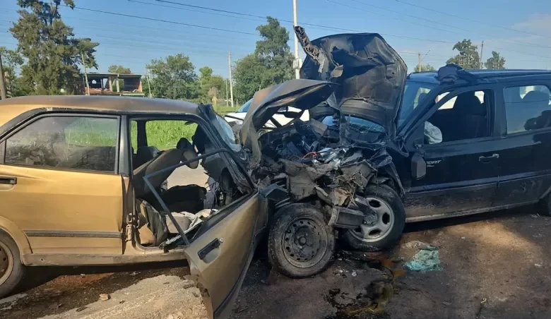 Tiene 15 años, en un auto chocó de frente con otro y mató al conductor
