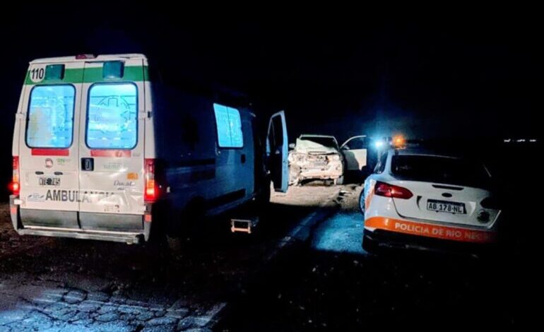 Ruta 151: chocaron dos camionetas: Heridos leves