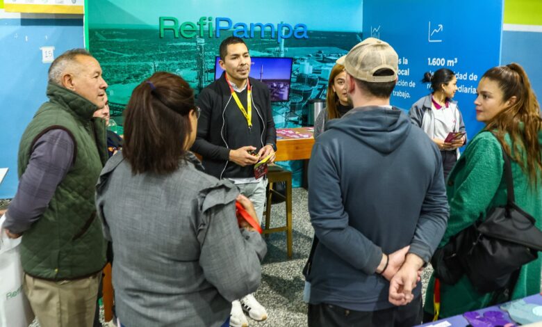 RefiPampa estuvo junto a emprendedores y productores de 25 de Mayo en la 7° Muestra de la Producción