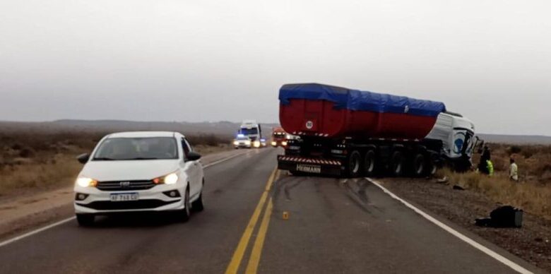 Ruta 151: choque de camiones. Un herido