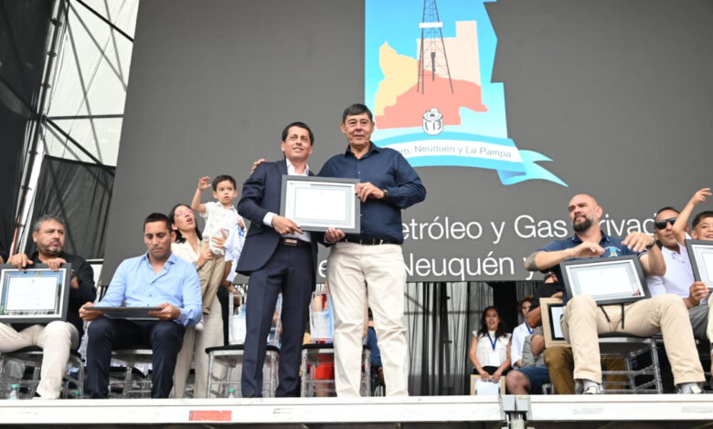 ANTE MÁS DE 20 MIL TRABAJADORES, RUCCI ASUMIÓ UN NUEVO PERÍODO AL FRENTE DEL SINDICATO PETROLERO