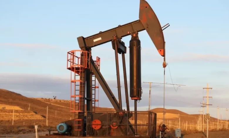 Producción petrolera en crisis: los datos que contradicen el «récord» pampeano