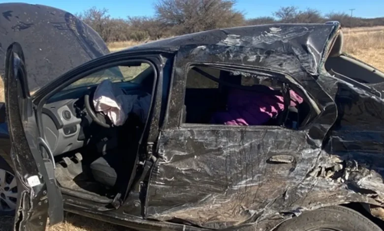 Un camión embistió a un auto en la Ruta 152 y dejó tres personas heridas