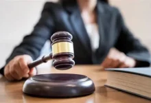 UN POLICÍA FUE CONDENADO POR FALSIFICAR FIRMAS EN DOS SUMARIOS