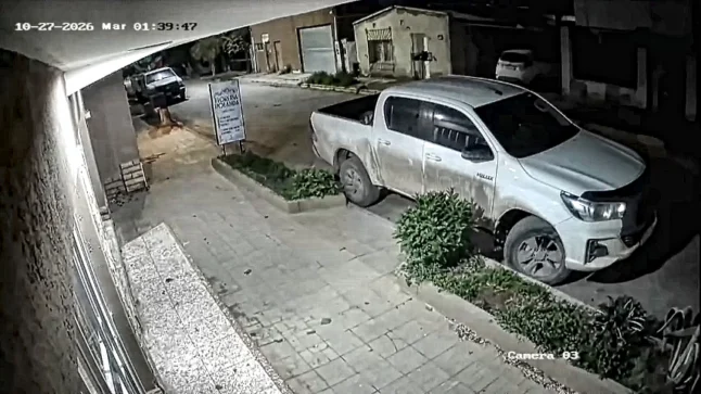 Catriel: delincuentes robaron en una Toyota Hilux y realizaron compras por casi 1,8 millones de pesos
